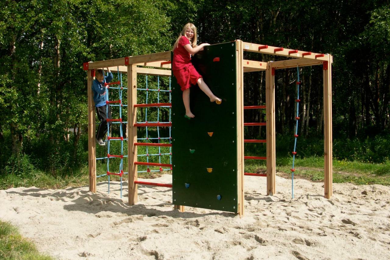Roste Hyttetun Og Camping Os (Hedmark) Exterior foto