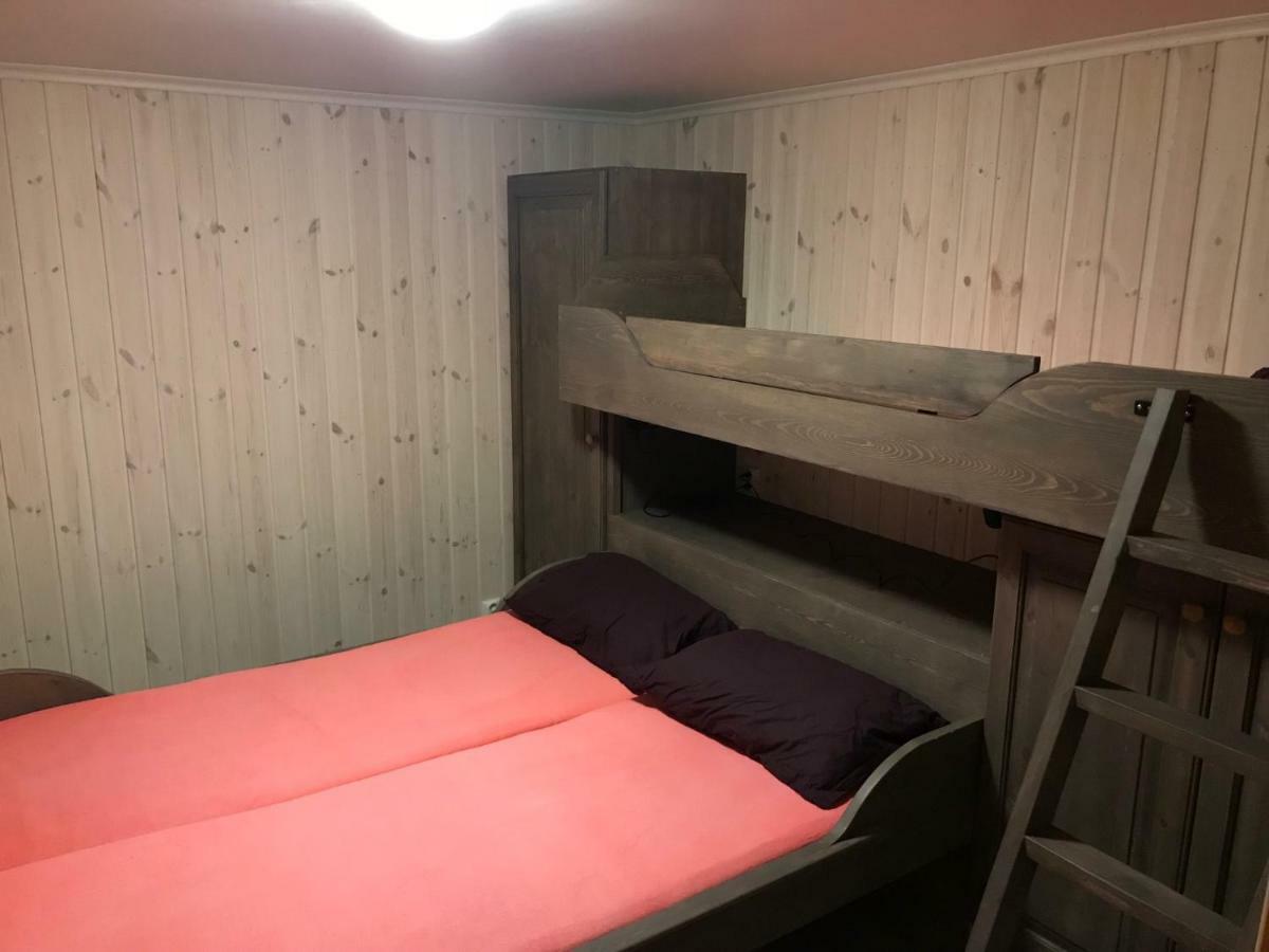 Roste Hyttetun Og Camping Os (Hedmark) Exterior foto